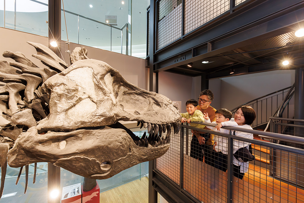 ダイノラボ/福井県立恐竜博物館(勝山市)