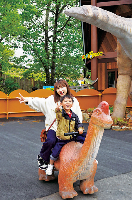 ガオガオウオーク|ガオガオひろば/かつやま恐竜の森(勝山市)