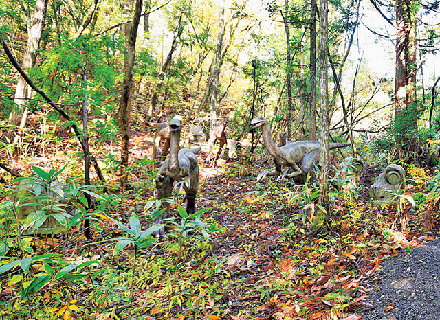 恐竜のオブジェ｜かつやまディノパーク/かつやま恐竜の森（勝山市）