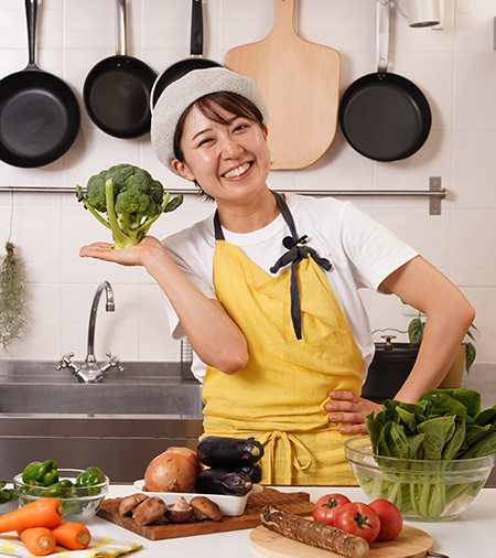 子ども料理研究家　ごはんさん