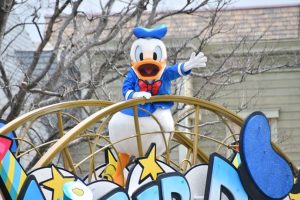 【2024年最新】ディズニー・パルパルーザ第2弾!「ドナルドのクワッキー・ダックシティ」を家族で楽しもう