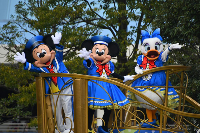 「ドナルドのクワッキー・ダックシティ」パレードの様子/東京ディズニーランド(千葉県/浦安市)
