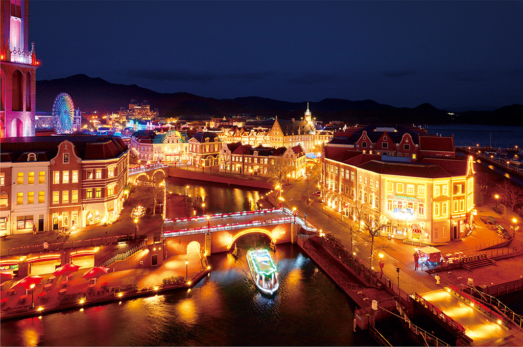 オレンジ一色に染まったヨーロッパの街並み/ハウステンボス（長崎県/佐世保市）