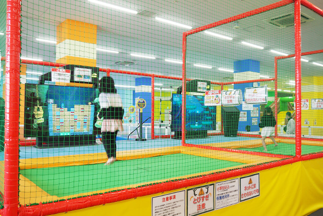 ARトランポリン「ヴァロ・ジャンプ」/ファンタジーキッズリゾート印西（千葉県/印西市）