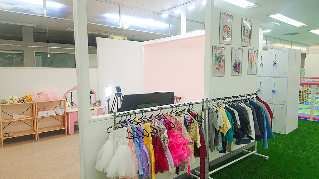 「セルフ写真館」/キッズランドUS 埼玉大宮西店(埼玉県/さいたま市)