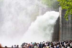 群馬県みなかみ町で「みなかみ３ダム春の点検大放流」5/18・19開催　⽮⽊沢・奈良俣・藤原ダムで見学やイベントを多数実施