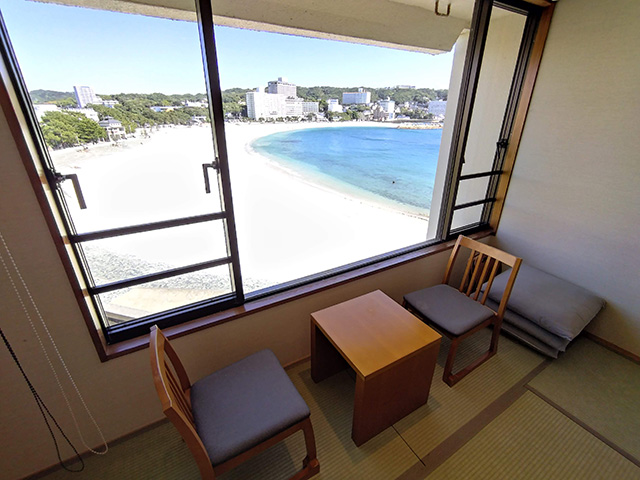 客室から見えるビーチ/白良荘グランドホテル（和歌山県/白浜町）