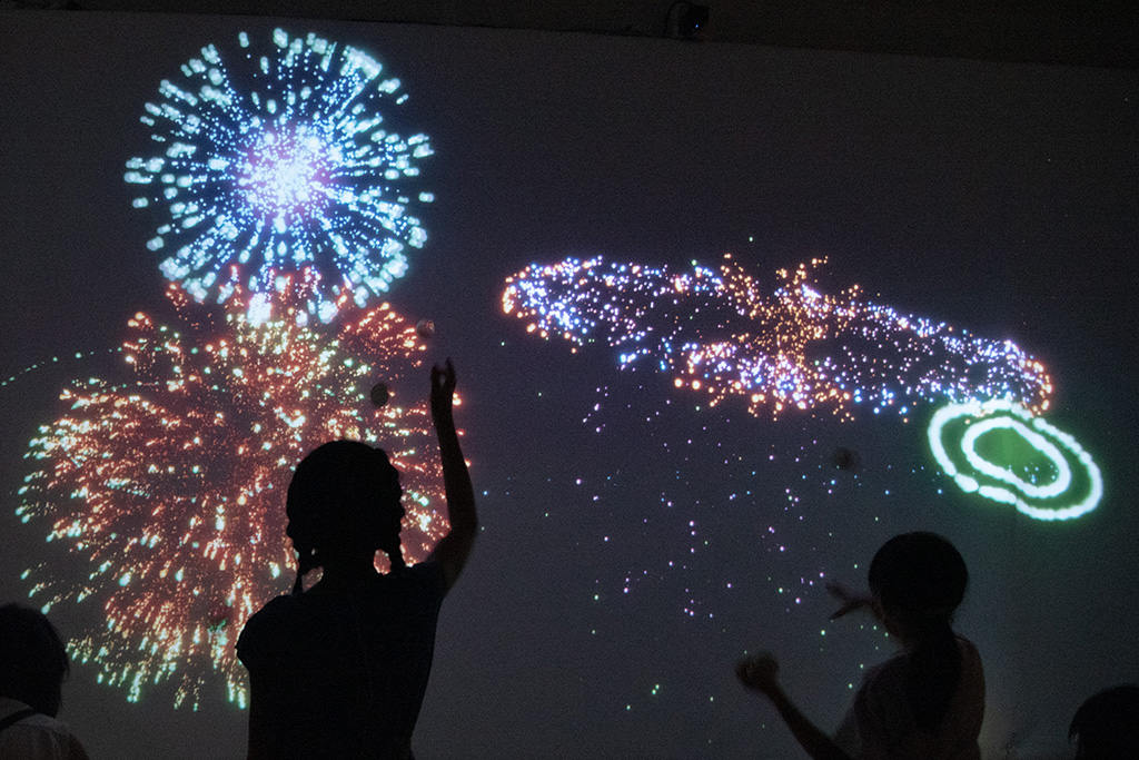 なげる、あてる、ひろがる/魔法の美術館(福岡県/福岡市)