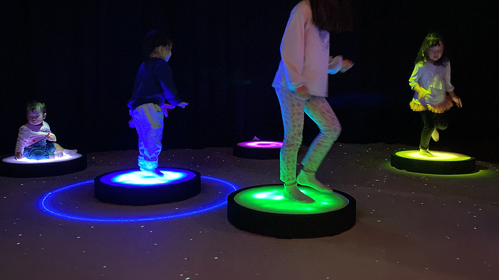 bouncer(バウンサー)/魔法の美術館(福岡県/福岡市)