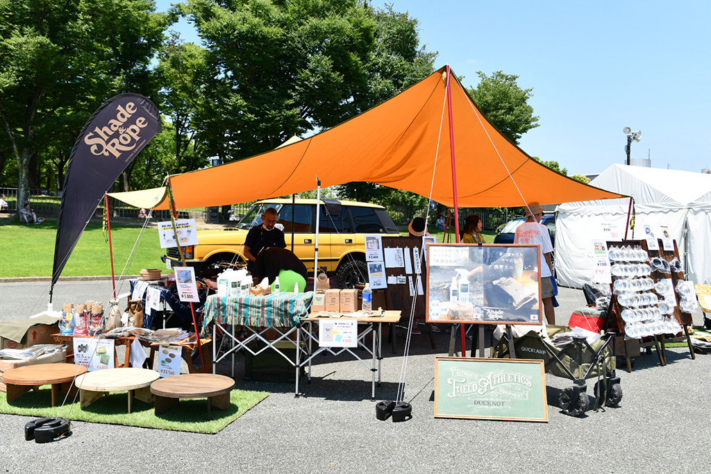 アウトドアブランドのグッズ展示＆即売会/「MOTOR CAMP EXPO 2024」/ 大阪万博記念公園（大阪府/吹田市）