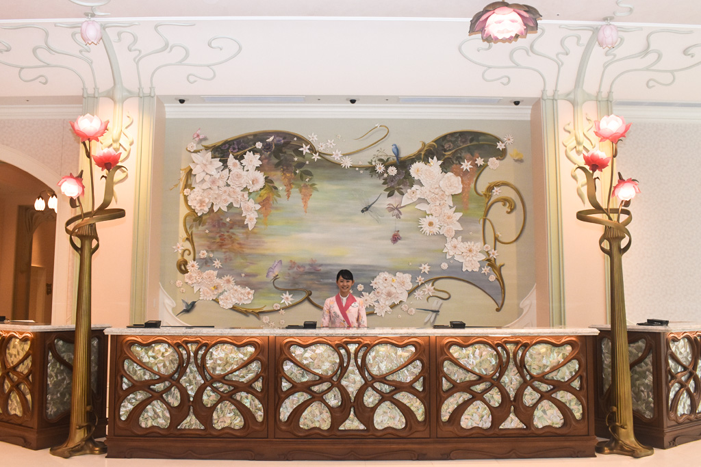 ファンタジーシャトー・ラウンジのエントランス