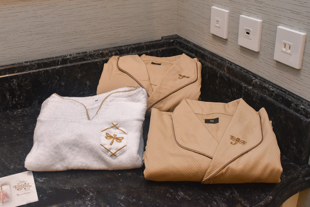 大人用と子ども用が用意されているセパレートタイプのパジャマ/グランドシャトー