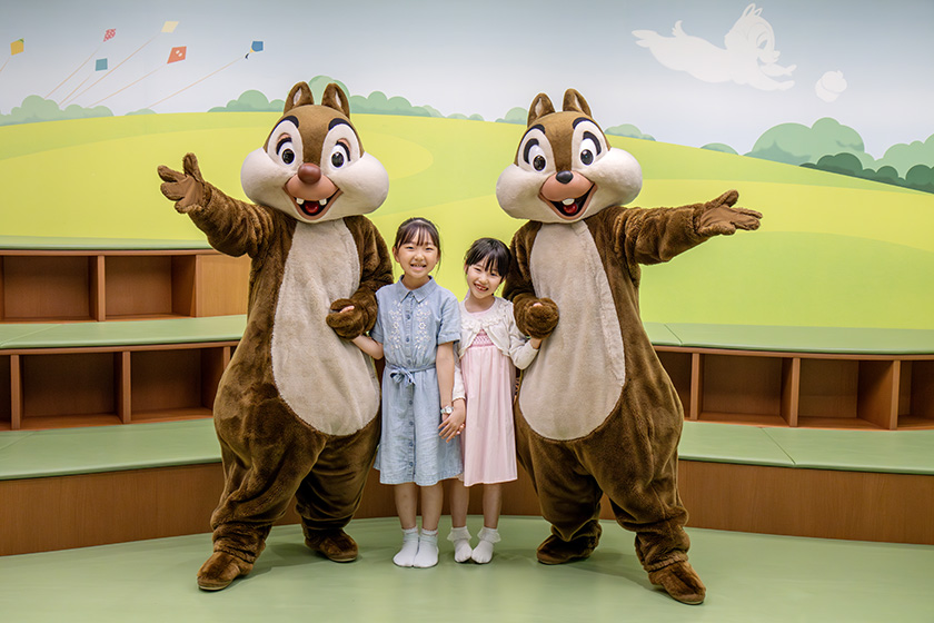 チップとデールとのグリーティング/ディズニーアンバサダーホテル