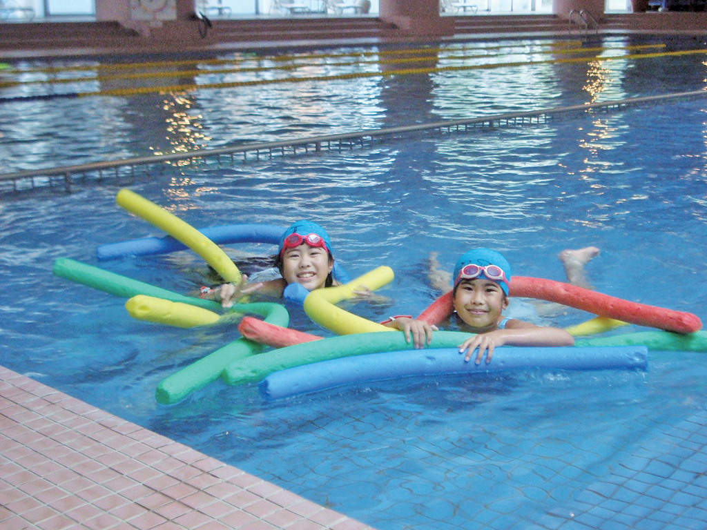 室内温泉プール/フジプレミアムリゾート （山梨県／富士河口湖）