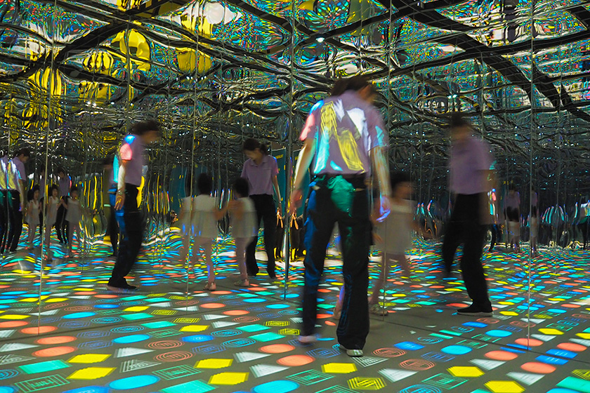 ミラールーム「無限エレベーターBOX」/OSEBA（東京都八王子市）