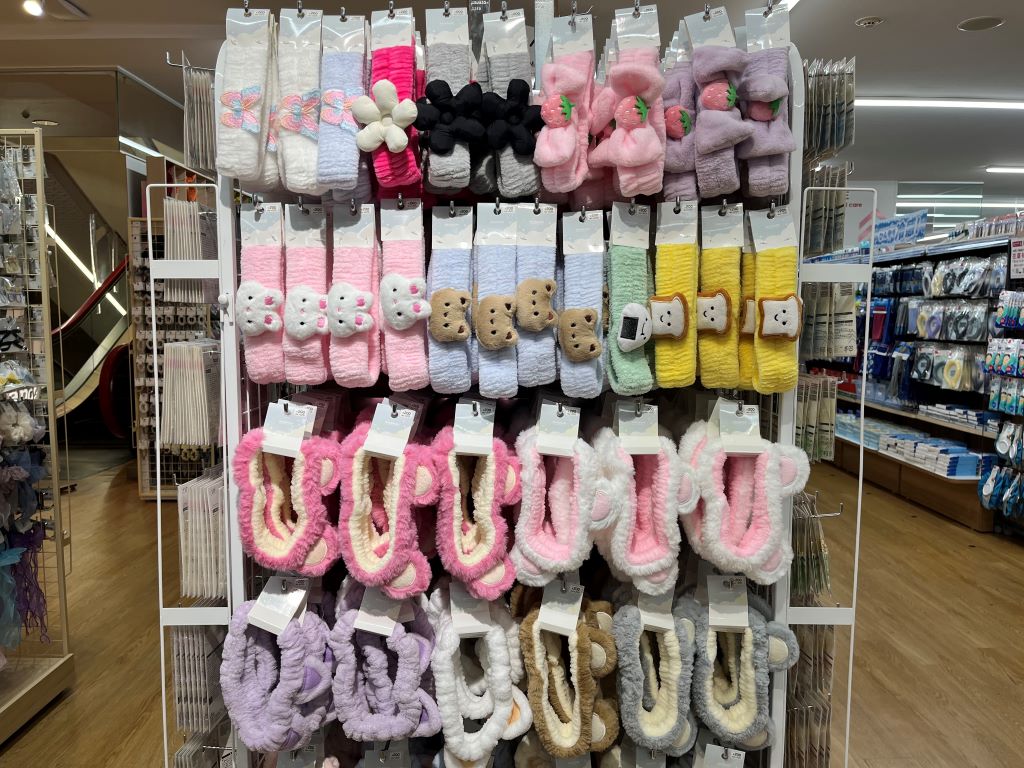 DAISO ヘアバンド