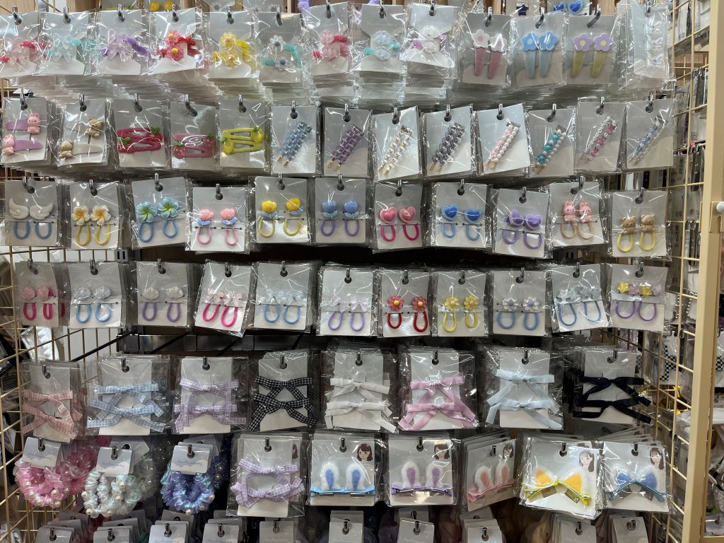 DAISO キッズ向けアクセサリー