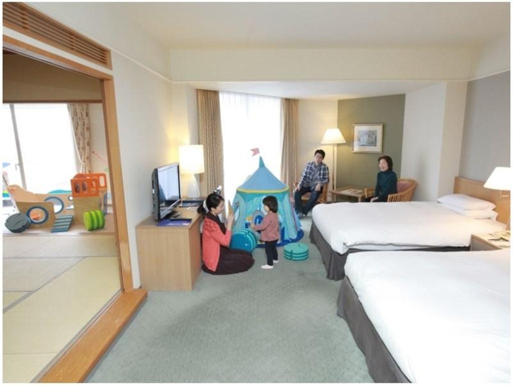 神戸ポートピアホテル（兵庫県／神戸市）