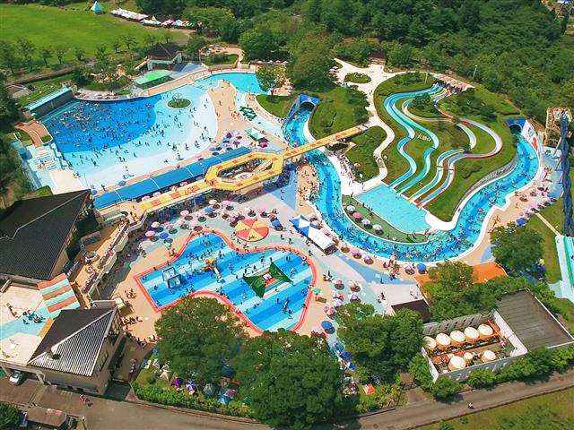 県民公園太閤山ランド プール広場（富山県／射水市）