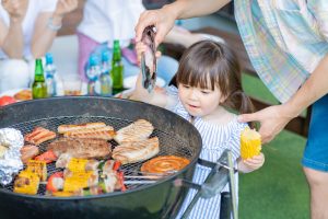 【初心者向け】子どもと楽しめるバーベキューの人気食材22選!