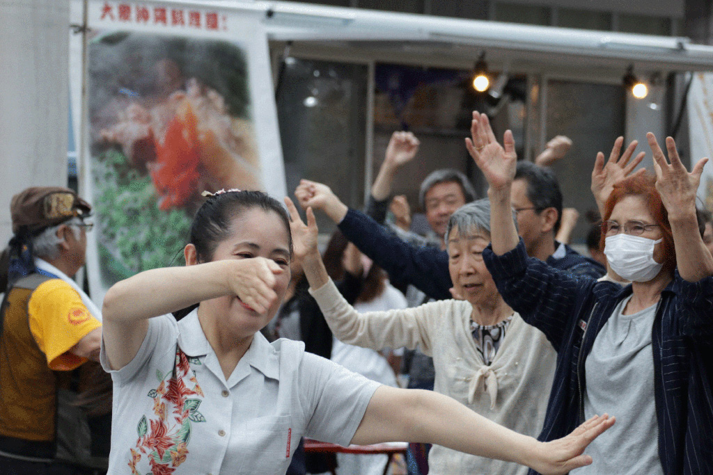 沖縄の踊り・カチャーシー/あわあわスプラッシュガーデン(愛知県/名古屋市)