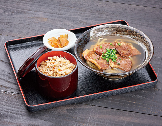 あぐーの肉そばセット/百年古家 大家（沖縄県／名護市）