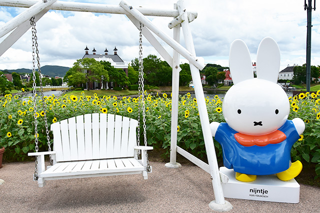 ミッフィーとブランコがあるフォトスポット/ハウステンボス（長崎県/佐世保市）