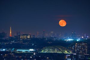 2025年7月の満月「バックムーン」はいつ？ 時間、名前の意味や由来、特徴をわかりやすく解説