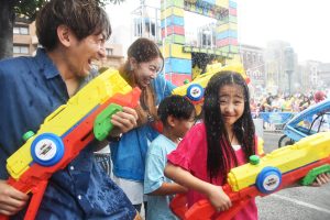 2024夏はUSJパレードでびしょ濡れ!ワンピースのショーやフード&グッズもチェック