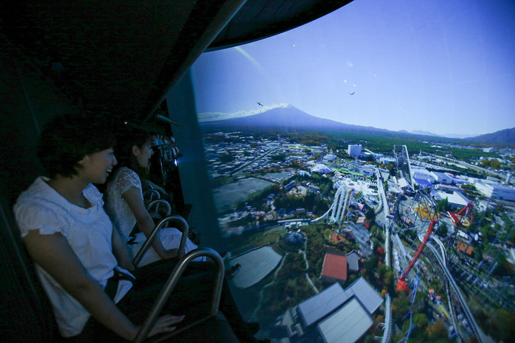富士飛行社/富士急ハイランド(山梨県/富士吉田市)