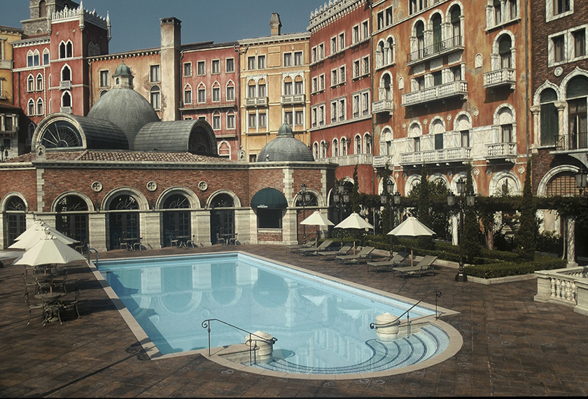 夏期限定屋外プール/東京ディズニーシー・ホテルミラコスタ（千葉県/浦安市）