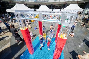 東京スカイツリータウンのソラマチひろばに水遊び遊具が登場!ハナミ坂ひろばには濡れずに遊べるエア遊具も