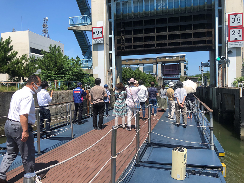天満橋・八軒家浜船着場/スイスク～淀川を船上から学び楽しむ水上スクール～（大阪府/大阪市）