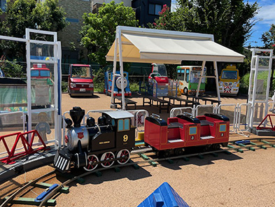 コインで動く小型の遊具/あらかわ遊園（東京都／荒川区）