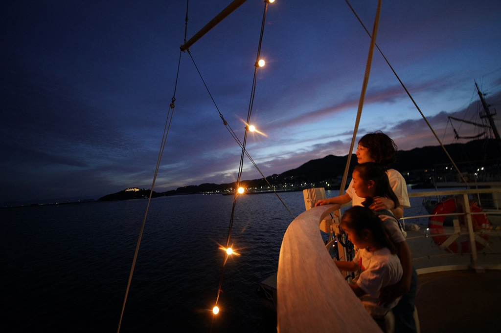 中秋の名月ナイトクルーズ（兵庫県/南あわじ市）