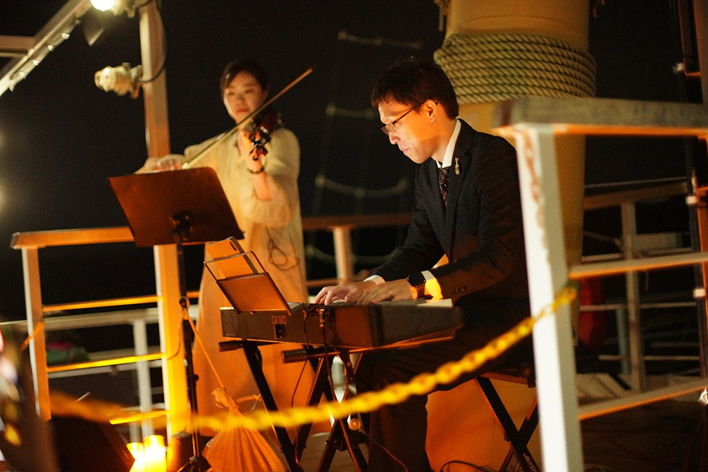 プロの音楽家による生演奏/中秋の名月ナイトクルーズ（兵庫県/南あわじ市）