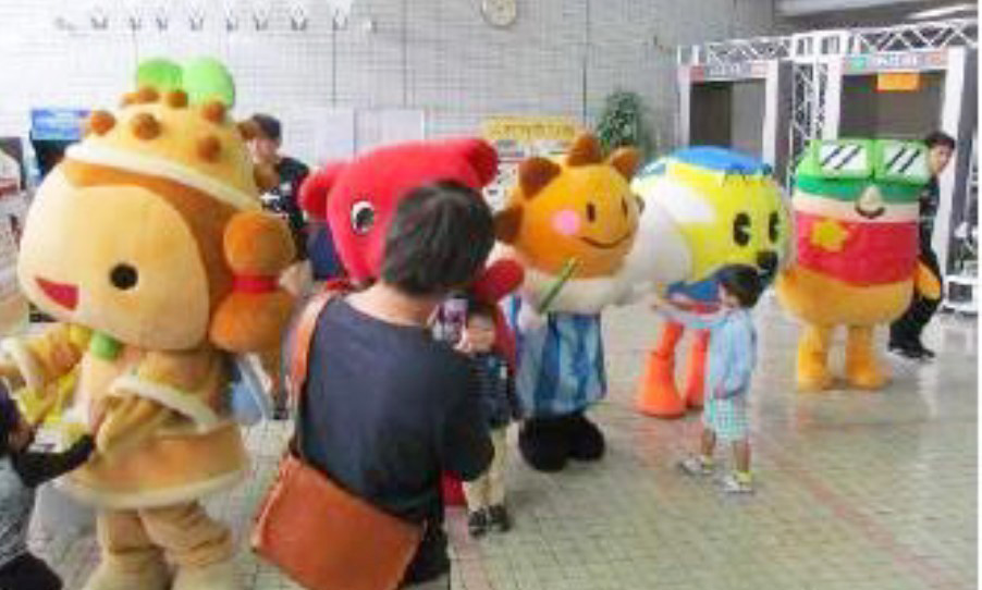 キャラクターグリーティング│「空の日フェスティバル2024」/成田空港(千葉県/成田市)