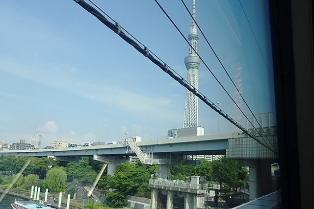車窓からの眺め│スペーシアX「コックピットスイート」/東武鉄道(東京都)