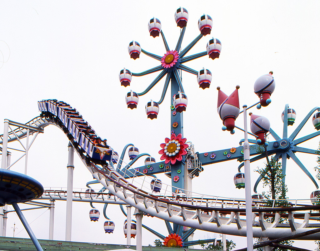 別府ラクテンチ「フラワーかんらん車」（大分県/別府市）