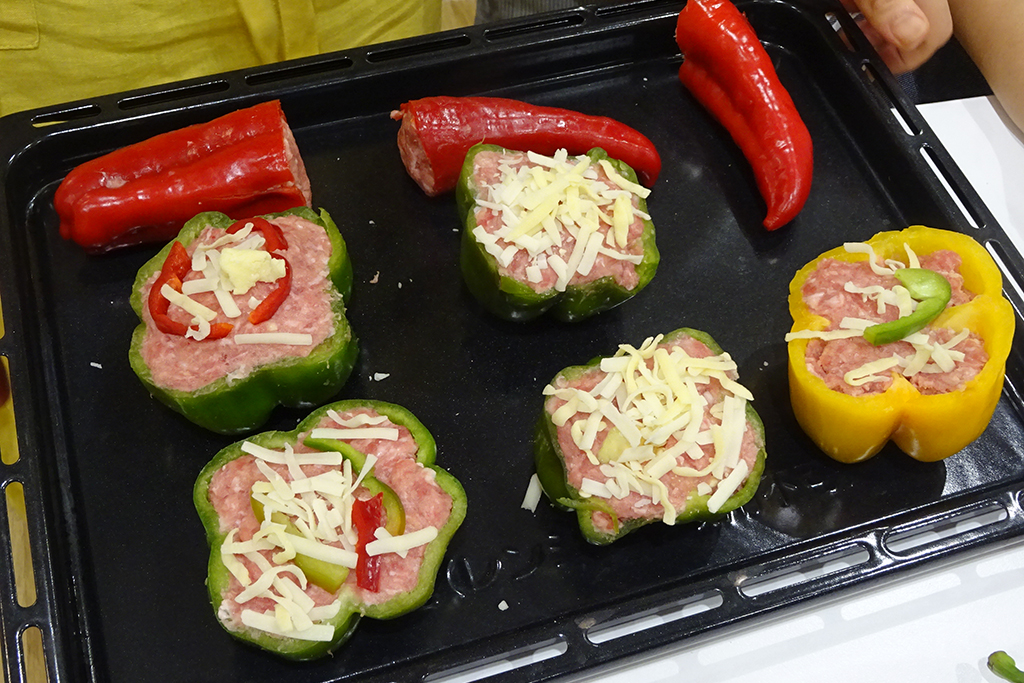 ピーマンの肉詰め/るるぶKids ピーマンの料理体験イベント