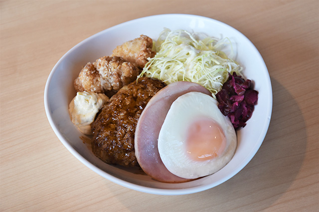 ビューレストランの「ハチクマライス」1080円/鉄道博物館（埼玉県/さいたま市）