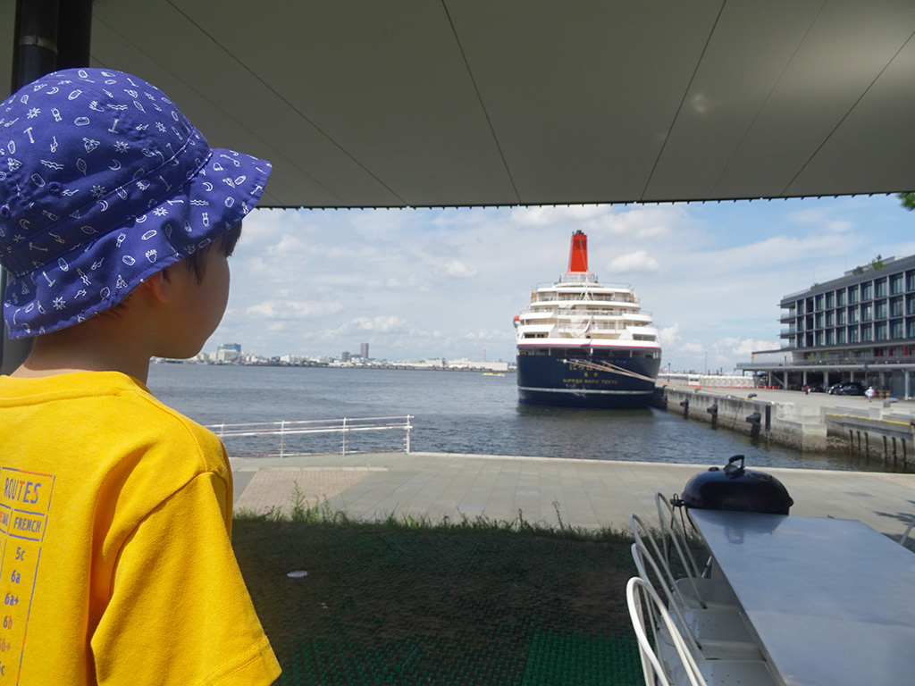 氷川丸が眺められる/DREAM DOOR YOKOHAMA HAMMERHEAD（神奈川県/横浜市）