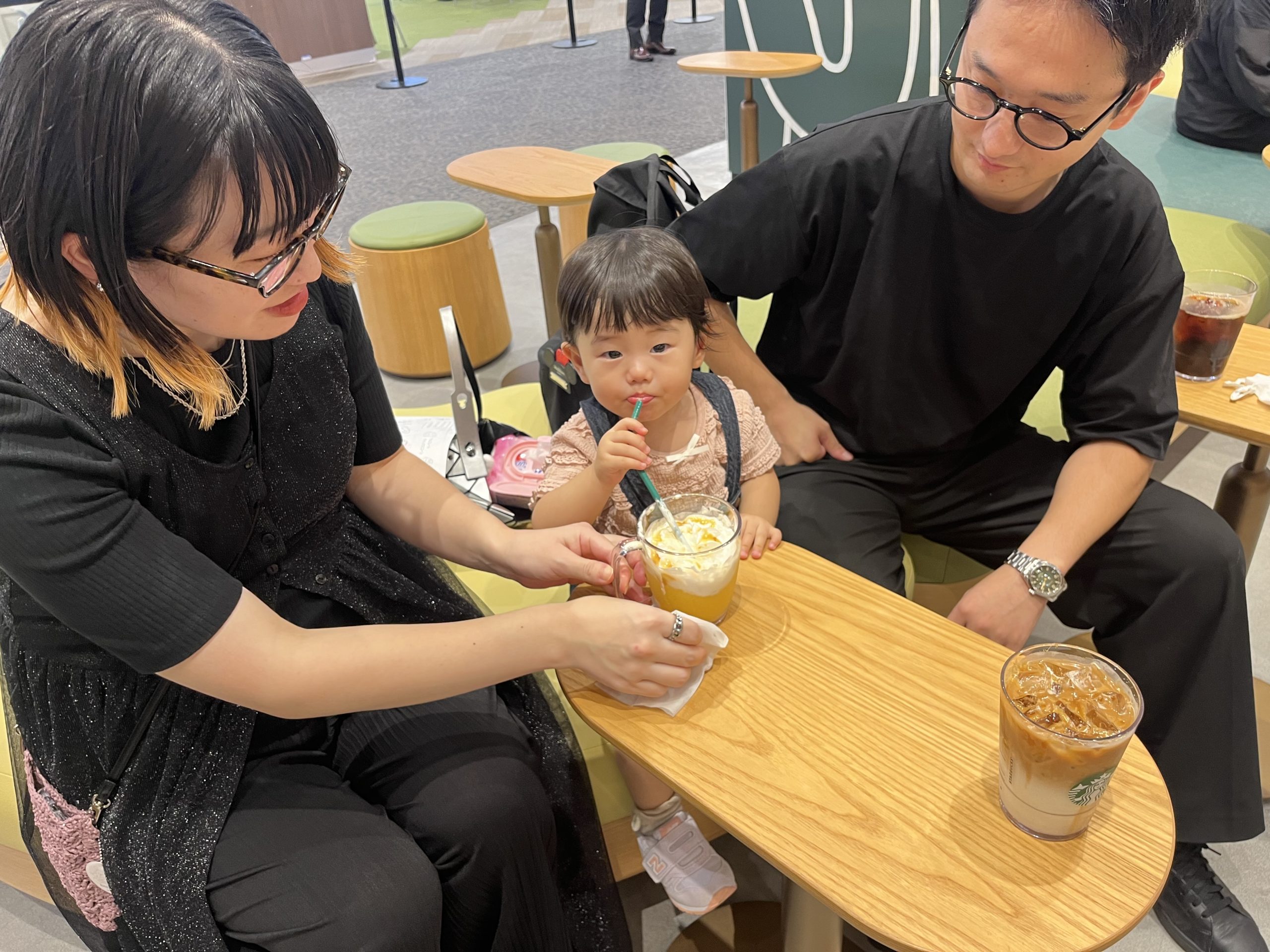 スターバックス越谷イオンレイクタウンmori3階店