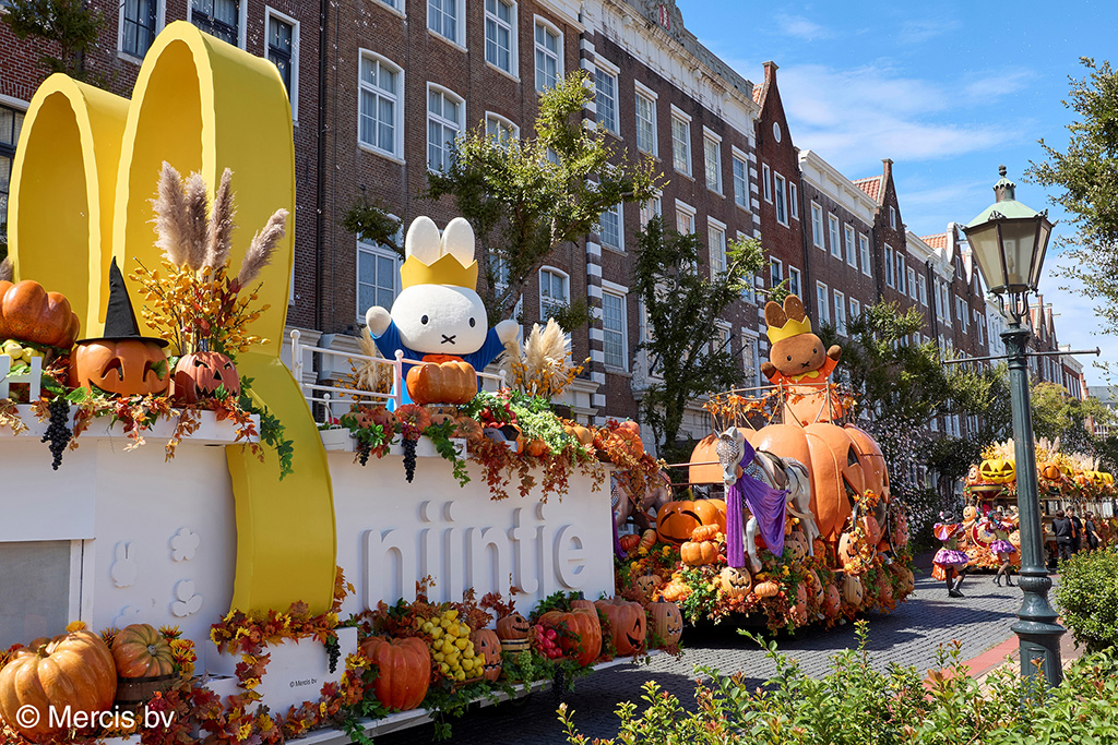 ハロウィーンパレードの様子│ハロウィーンフェスティバル/ハウステンボス（長崎県/佐世保市）