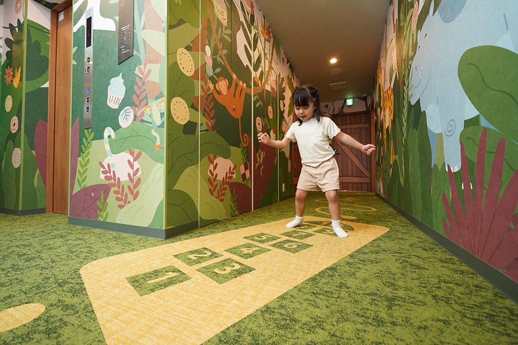 フロアにあるけんけんぱコーナー/PLAY!! RESI STAY(プレイ!!レジステイ)(京都府/京都市)