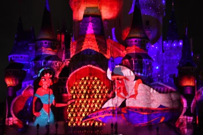 『アラジン』のシーン│「Reach for the Stars」/東京ディズニーランド（千葉県/浦安市）