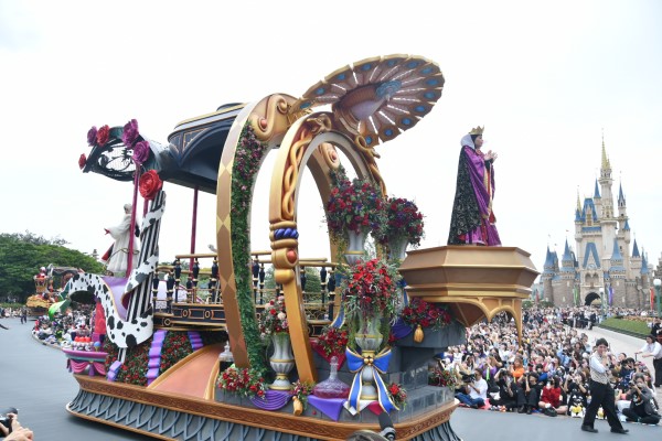 『白雪姫』の女王│「ディズニー・ハロウィーン」/東京ディズニーランド（千葉県/浦安市）