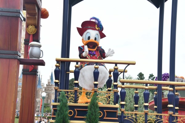 ドナルド│「ディズニー・ハロウィーン」/東京ディズニーランド（千葉県/浦安市）