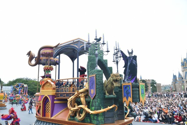 『眠れる森の美女』の魔女マレフィセント│「ディズニー・ハロウィーン」/東京ディズニーランド（千葉県/浦安市）