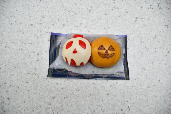 期間限定のスペシャルまん│「ディズニー・ハロウィーン」/東京ディズニーランド（千葉県/浦安市）